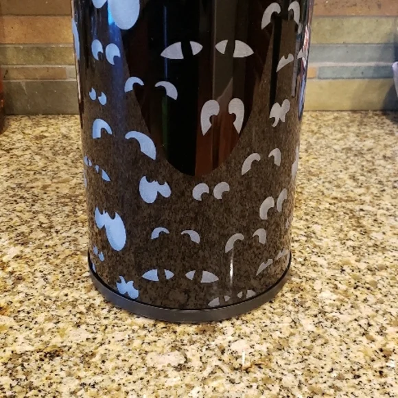 Party Lite Spooky Eyes Hurricane - Picture 2 of 3